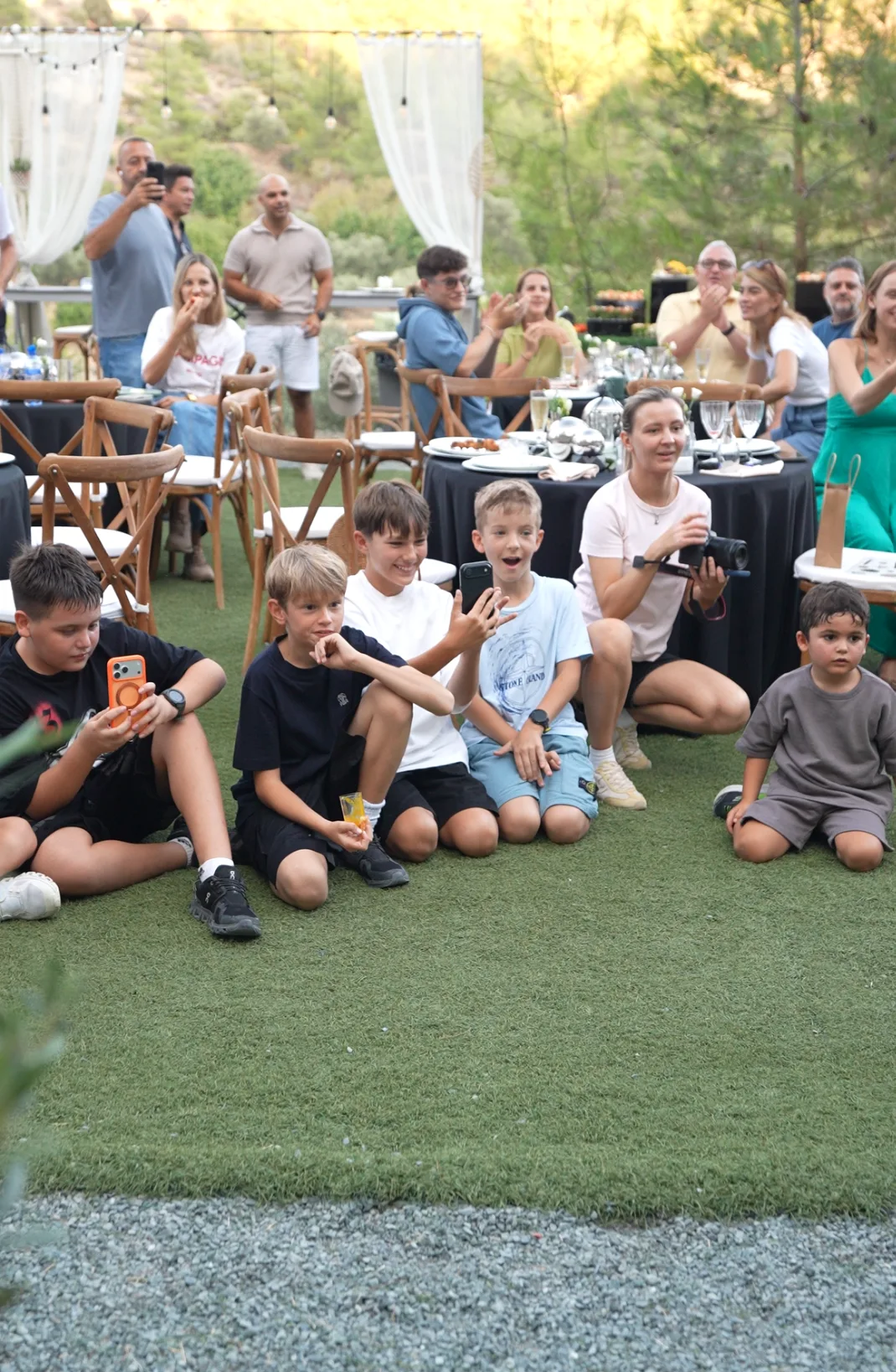 Children reacting to Sparky